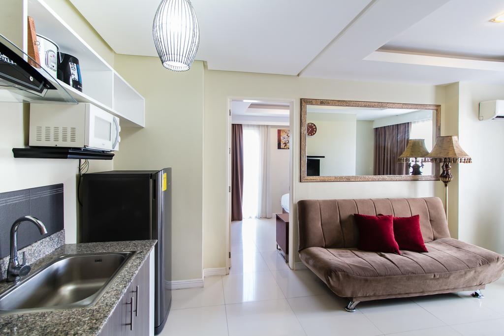 Jmm Apartment Suites Manila Exteriör bild