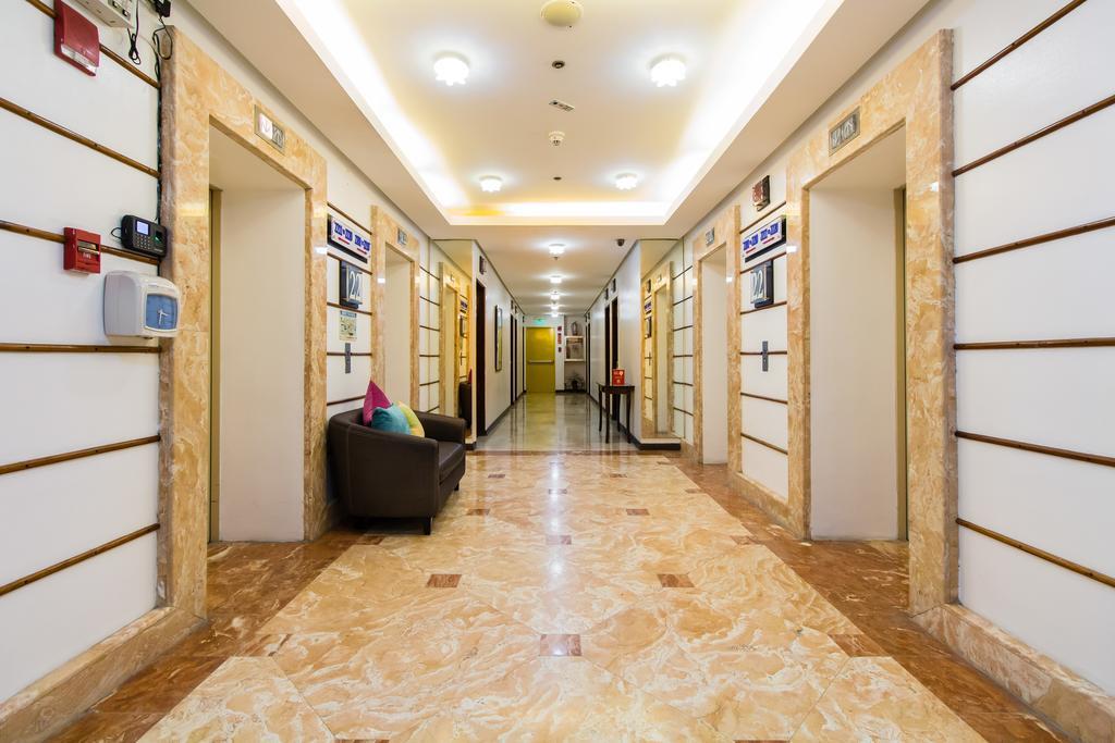 Jmm Apartment Suites Manila Exteriör bild